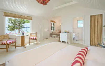 Photo 2 - Silver Sands Motel & Beach Bungalows
