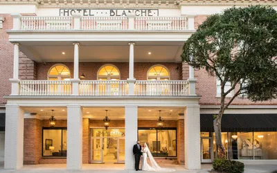Photo 2 - The Blanche