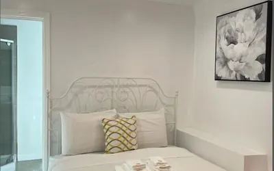 Photo 3 - Miller Apartments