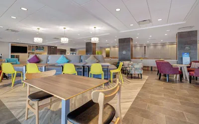 Photo 3 - Home2 Suites By Hilton Allentown Bethlehem Airport