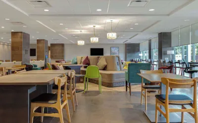 Photo 4 - Home2 Suites By Hilton Allentown Bethlehem Airport