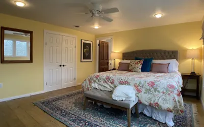 Photo 4 - Vintage Inn at Veritas Estate