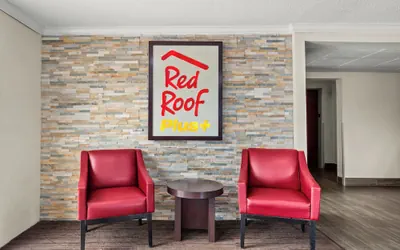 Photo 3 - Red Roof Inn PLUS+ Belleville