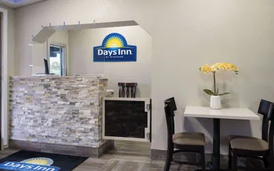 Photo 3 - Days Inn by Wyndham Salisbury, NC