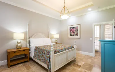 Photo 2 - Knickerbocker Suite 03 22