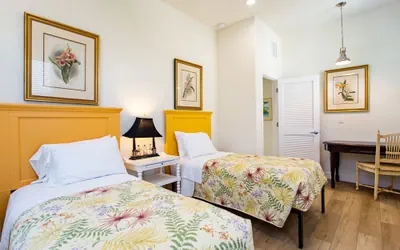 Photo 3 - Sorrento Vacation Rental + Cabana
