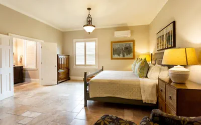 Photo 4 - Knickerbocker Suite 02 22/23