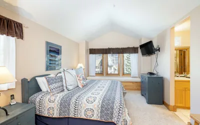Photo 3 - The Mountain Nook 3 Bedroom Townhouse by Alpine Lodging Telluride