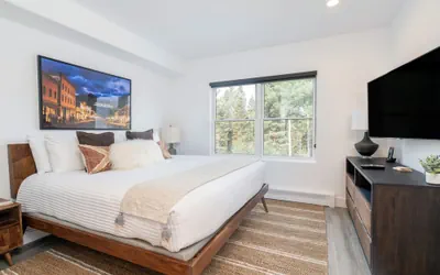 Photo 3 - Bear Creek Lodge 207 2 Bedroom Condo by Alpine Lodging Telluride