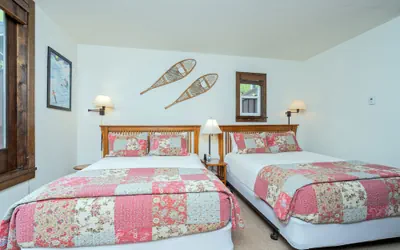 Photo 3 - Manitou Lodge 3 Hotel Room by Alpine Lodging Telluride