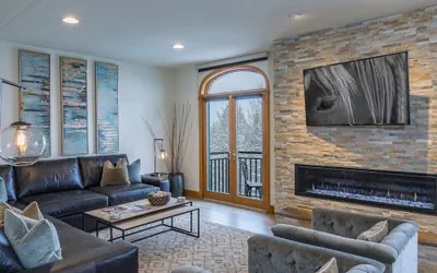 Photo 2 - Bear Creek Lodge 410 4 Bedroom Condo by Alpine Lodging Telluride