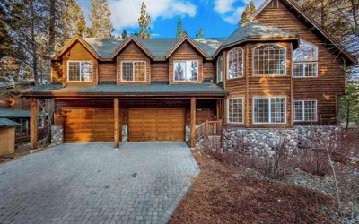 Photo 2 - Fully Remodeled Tahoe Retreat with Game Room and Hot Tub