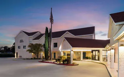 Photo 2 - Hotel Manteo, Trademark Collection by Wyndham