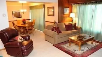 Photo 2 - Seven Springs 2 Bedroom Standard Condo, Sleeps 10! by RedAwning