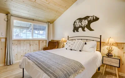 Photo 5 - Tahoe Mountain inn