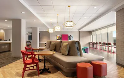 Photo 4 - Home2 Suites By Hilton Milwaukee West
