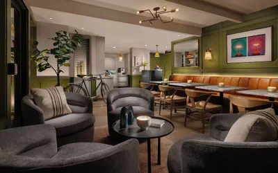 Photo 2 - The Cottages Hotel