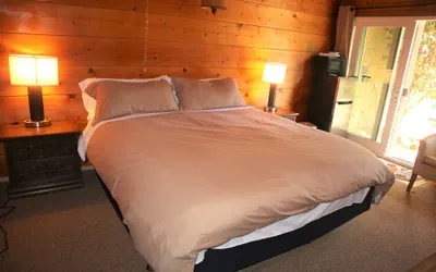 Photo 4 - Little European Lodge