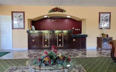 Photo 5 - Countryside Inn & Suites