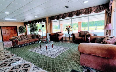 Photo 3 - Countryside Inn & Suites