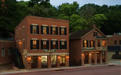 Photo 2 - Hotel Galena