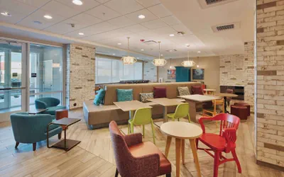 Photo 4 - Home2 Suites By Hilton Sacramento At Csus