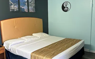 Photo 2 - Travel Inn & Suites
