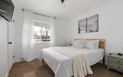 Photo 5 - Rapid City Vacation Homes