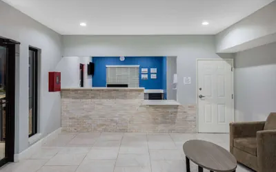 Photo 5 - Baymont by Wyndham Freeport Texas
