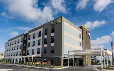 Photo 2 - Home2 Suites By Hilton Hammond, La