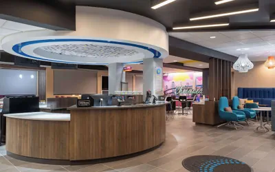 Photo 5 - TRU by Hilton Chesapeake, VA
