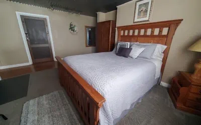 Photo 3 - WELCOME TO VIGILANTE INN