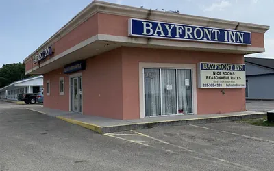 Photo 5 - Bayfront Inn