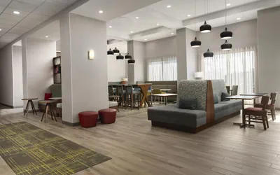 Photo 3 - Hampton Inn & Suites Somerset