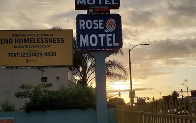 Rose Motel