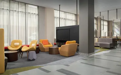 Photo 5 - SpringHill Suites by Marriott New York Queens