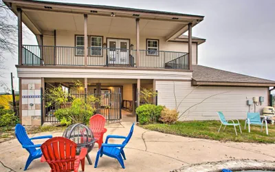 Photo 5 - Spacious Vacation Home: 10 Mi to Lavon Lake!