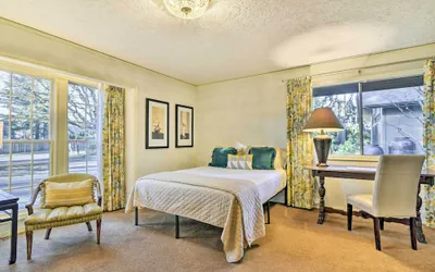 Photo 5 - Spacious Hillsboro Home ~ 18 Mi to Portland!