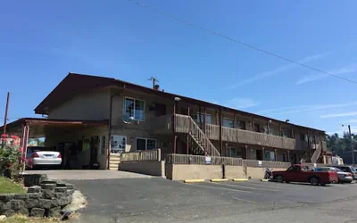 Photo 2 - States Motel