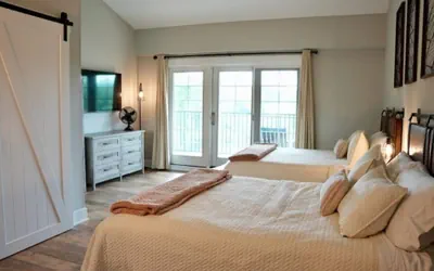 Photo 2 - Tall Oaks Resort