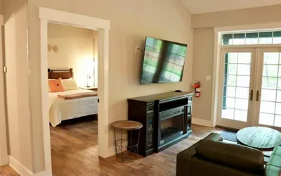Photo 5 - Tall Oaks Resort