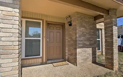 Photo 2 - West San Antonio Home: Near Dtwn Attractions!
