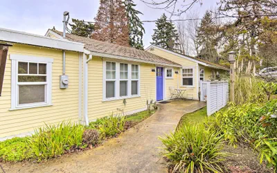 Photo 4 - Bainbridge Island Abode < 1 Mi to Winslow!