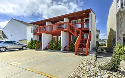 Photo 3 - 'beach Haven Condo' - Steps to Brigantine Beach!