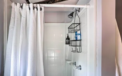 Photo 4 - Calming Shenandoah Valley Cabin w/ Hot Tub!