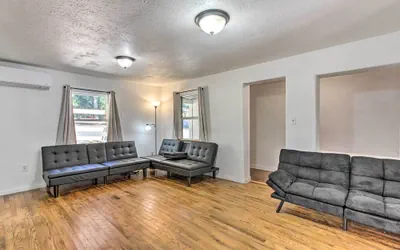 Photo 5 - Riverfront Dorena Home w/ Hot Tub & Game Room!
