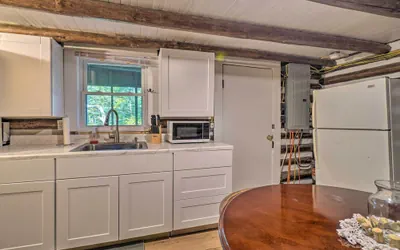 Photo 5 - Pet-friendly Speedwell Cabin, 1 Mi to Water!