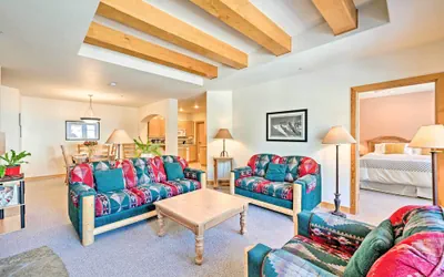 Photo 2 - Solitude Creekside Condo-closest to Ski Lift!