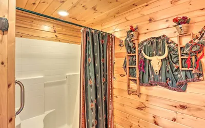 Photo 4 - Wheelchair-accessible Murphy Cabin w/ Fire Pit!