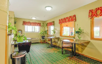 Photo 3 - Super Rest Inn